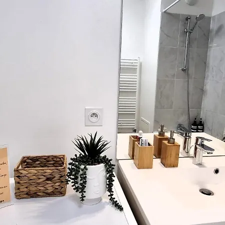 Le Cocon De Saulx, Elegant 2p A 25min De Paris Appartamento *