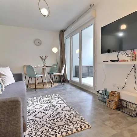 Le Cocon De Saulx, Elegant 2p A 25min De Paris Appartamento